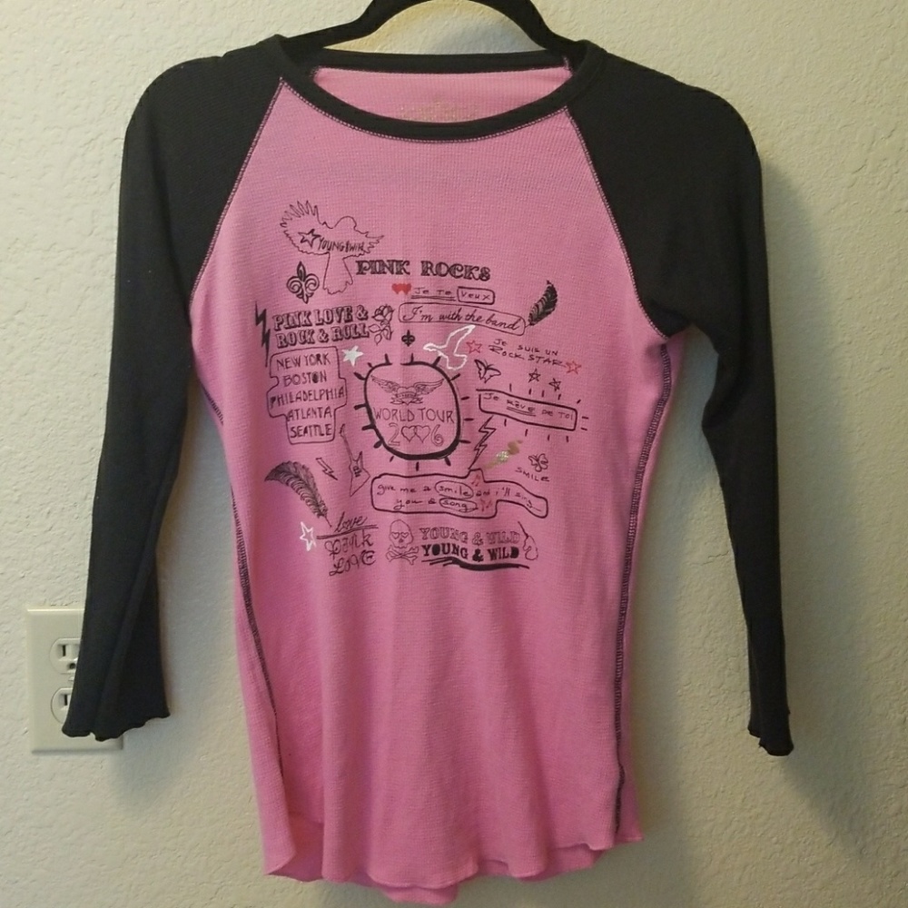 Rare VS PINK shirt